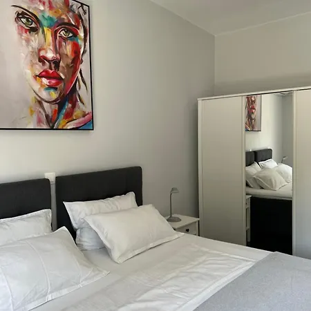Kyra Maria Apartment